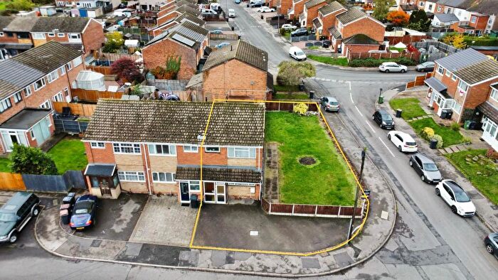 3 Bedroom Semi Detached House For Sale In John Knight Road, Bedworth, CV12