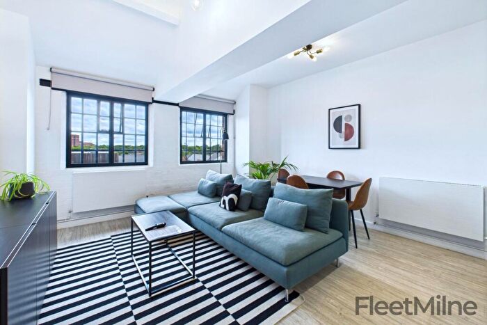 2 Bedroom Apartment To Rent In One Five Six, Warstone Lane, Birmingham, B18