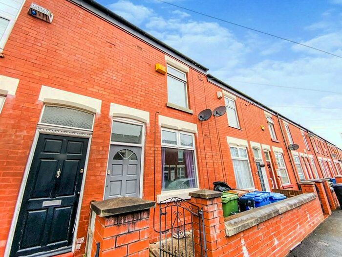 2 Bedroom Terraced House To Rent In Ladysmith Street, Shaw Heath, Stockport, SK3