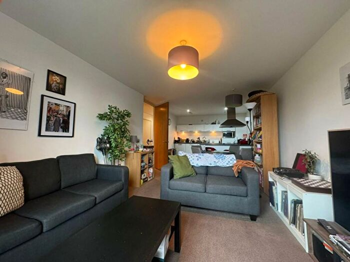 2 Bedroom Apartment To Rent In Melia House, Lord Street, Greenquarter, M4