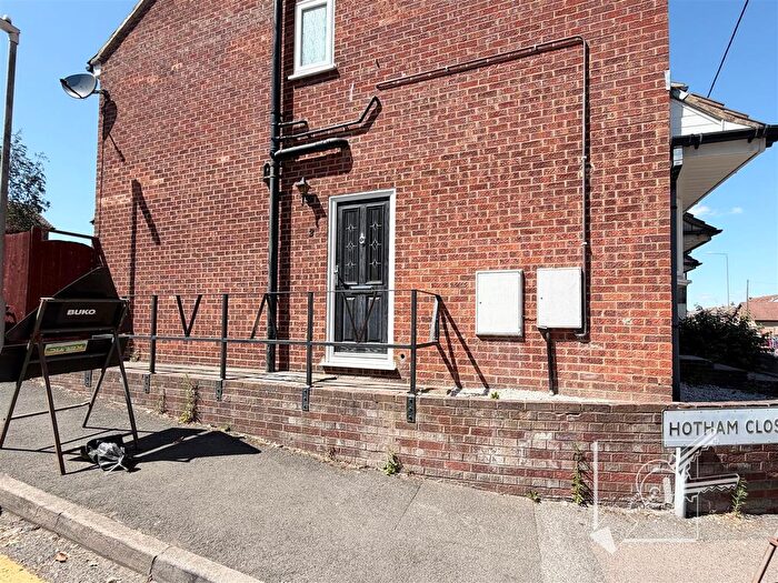 2 Bedroom End Terrace House To Rent In Hotham Close, Sutton At Hone, Dartford, DA4