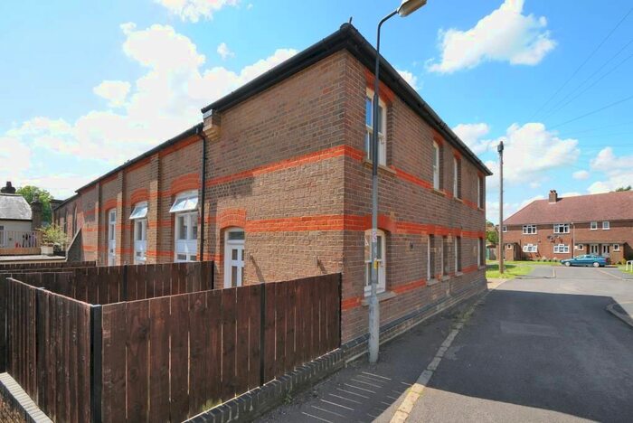 2 Bedroom End Of Terrace House To Rent In Red Lion Street, Chesham HP5