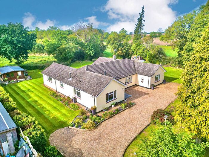 4 Bedroom Bungalow For Sale In Vancouver, Brockley, Bury St. Edmunds, IP29