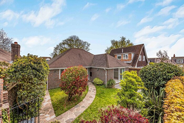 3 Bedroom Detached Bungalow For Sale In Brook Gardens, Emsworth, PO10