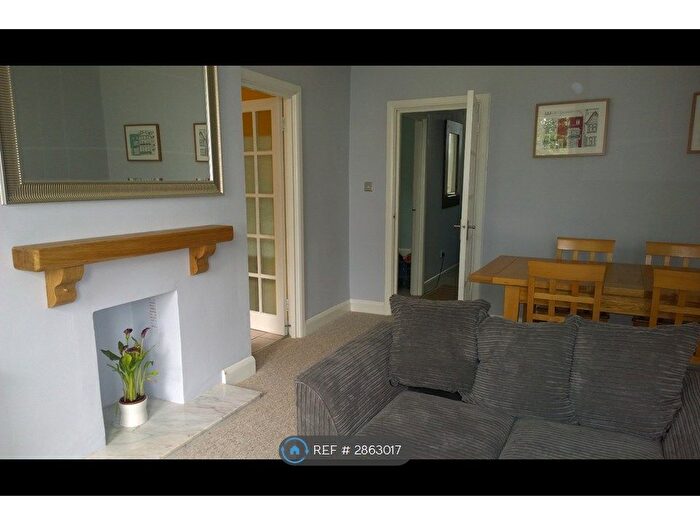 2 Bedroom Flat To Rent In Staverton Road, London, NW2