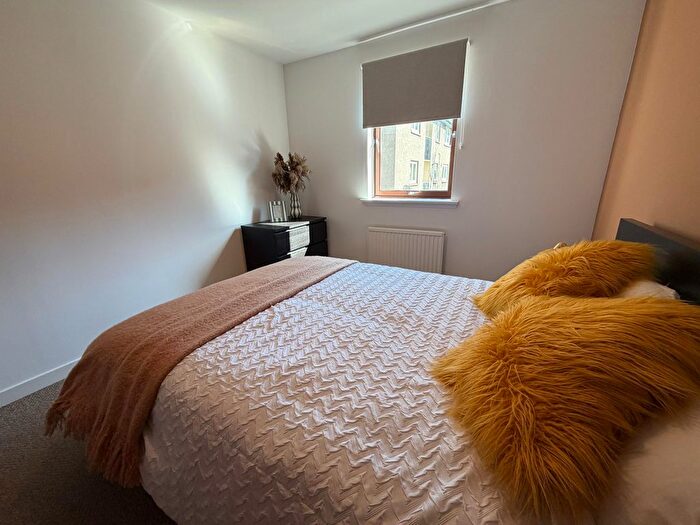 2 Bedroom Flat To Rent In Society Lane, Aberdeen, AB24