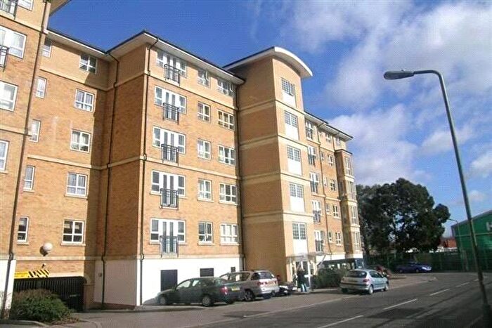 1 Bedroom Apartment To Rent In Geneva Court, Rookery Way, London, NW9