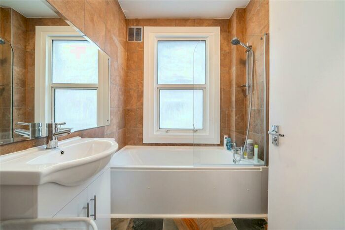 1 Bedroom Flat For Sale In Fordwych Road, Cricklewood, NW2