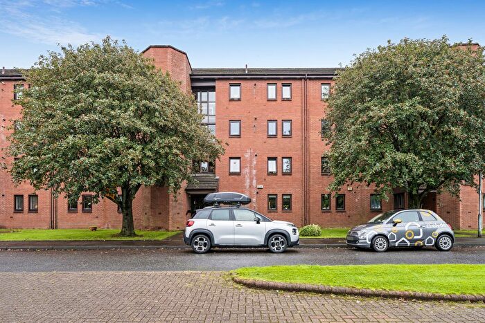 2 Bedroom Flat For Sale In Durward Court, Flat /, Shawlands, Glasgow, G41