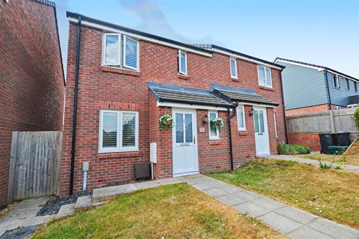3 Bedroom Semi Detached House For Sale In Cranes Bill Way, Weymouth, DT3