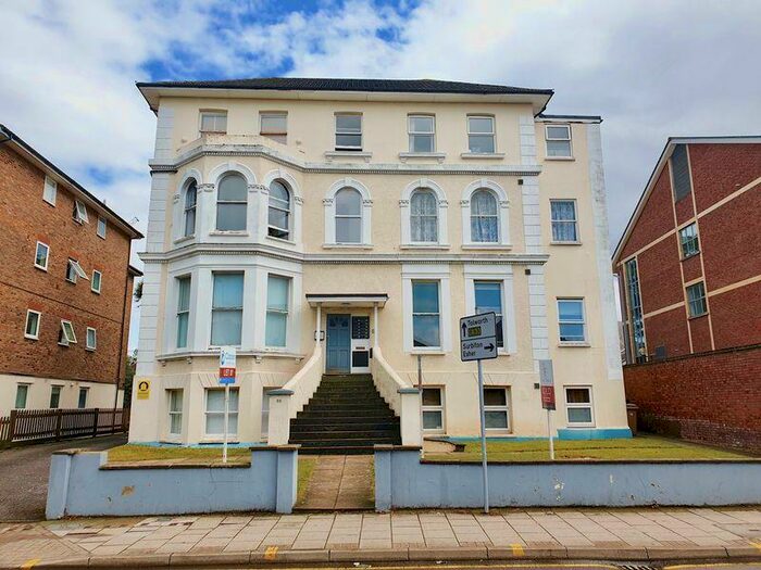 Studio To Rent In Surbiton Road, Kingston, KT1