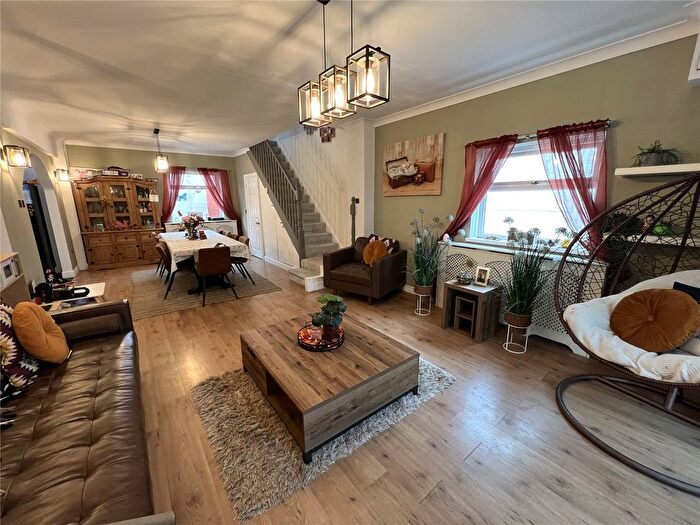 4 Bedroom Detached House For Sale In St Johns Road, Tonyrefail, Rhondda Cynon Taff, CF39