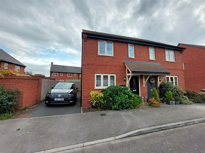2 Bedroom House For Sale In Bluebell Road, Walton Cardiff, GL20