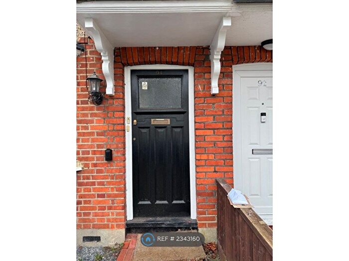 1 Bedroom Maisonette To Rent In Seaton Gardens, Ruislip, HA4