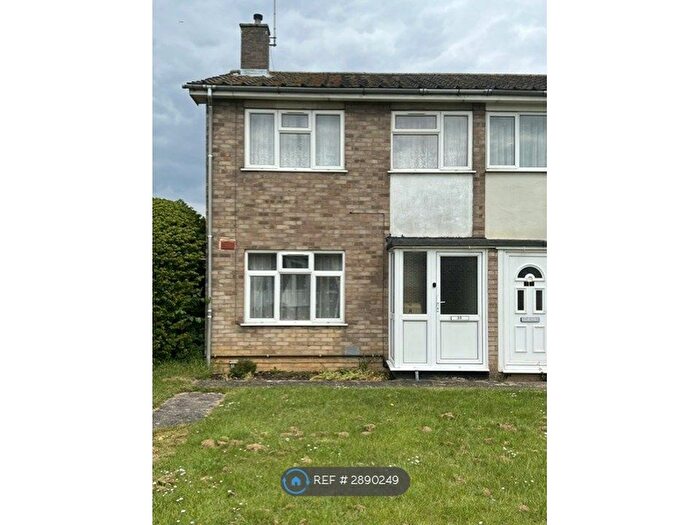 2 Bedroom Semi-detached House To Rent In Moulton Grove, Peterborough, PE3