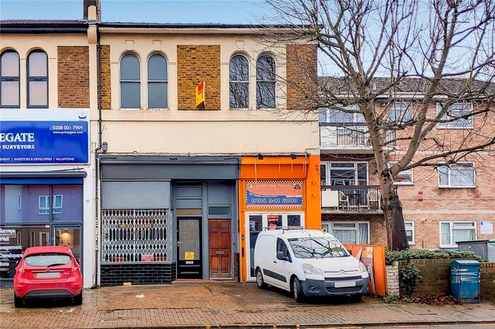 3 Bedroom Flat To Rent In Surbiton Road, Kingston Upon Thames, Surrey, KT1