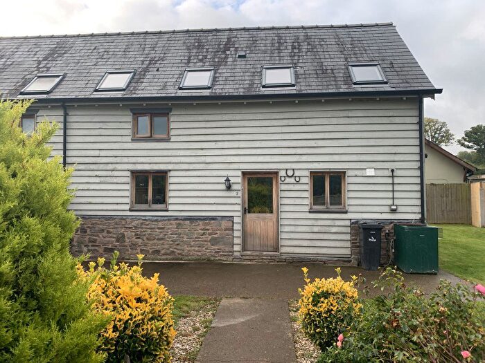 3 Bedroom Terraced House To Rent In Knighton, LD7