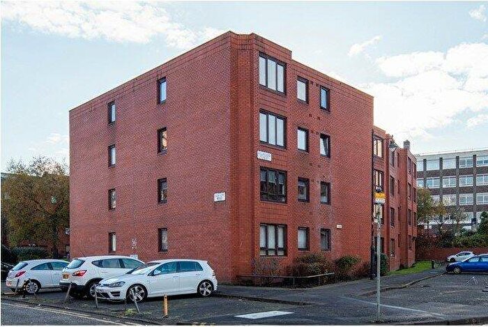 1 Bedroom Flat To Rent In New City Road, Glasgow, G4