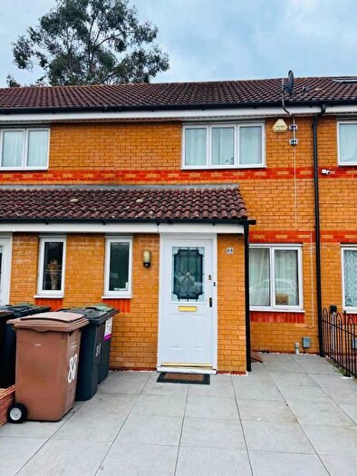 2 Bedroom Terraced House To Rent In Dunraven Avenue, Luton, LU1