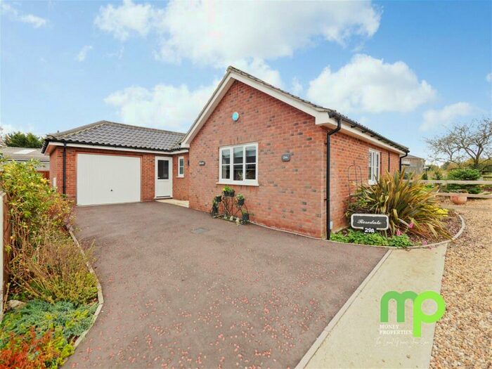 2 Bedroom Bungalow For Sale In Church Lane, Wicklewood, NR18