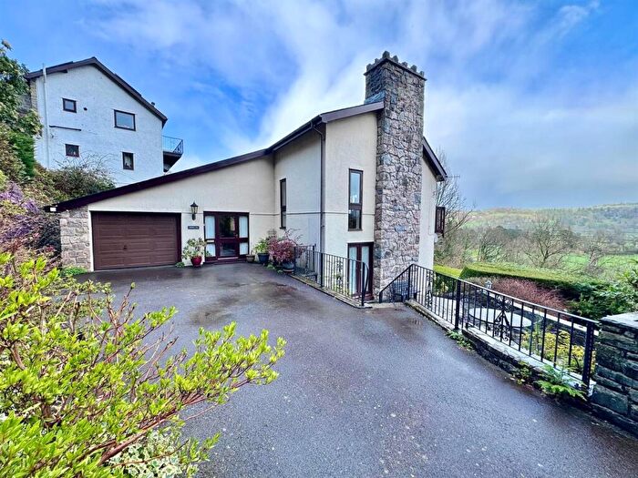 3 Bedroom House For Sale In Trefriw, LL27