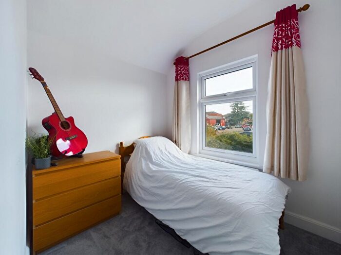 3 Bedroom Terraced House For Sale In Loyd Road, Abington, Northampton, NN1