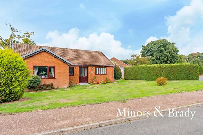 2 Bedroom Detached Bungalow For Sale In Acorn Way, Dereham, NR19