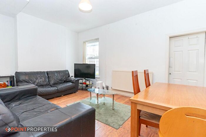 6 Bedroom Terraced House To Rent In Alderson Road, Liverpool, L15