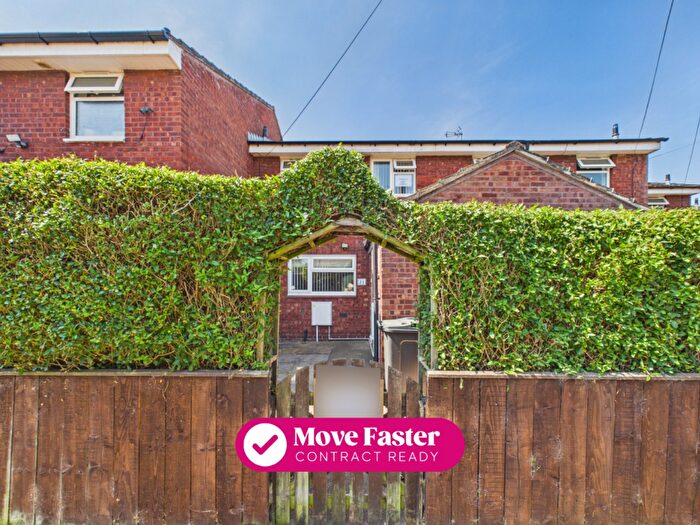 3 Bedroom Terraced House For Sale In Elm Street, Hull, East Riding Of Yorkshire, HU5