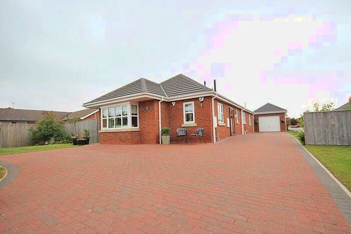3 Bedroom Detached Bungalow For Sale In Eastfield Lane, Grimoldby, LN11