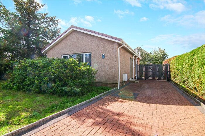 1 Bedroom Bungalow For Sale In Lawhill Road, Law, Carluke, South Lanarkshire, ML8