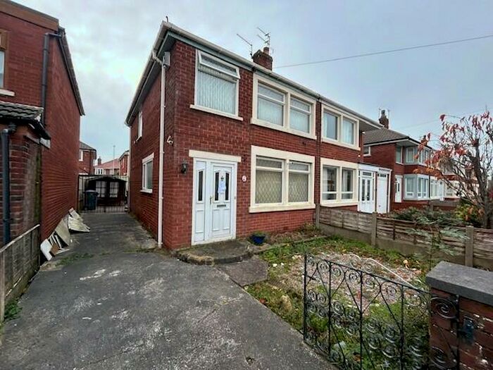 3 Bedroom House To Rent In Houseman Place, Blackpool, FY4