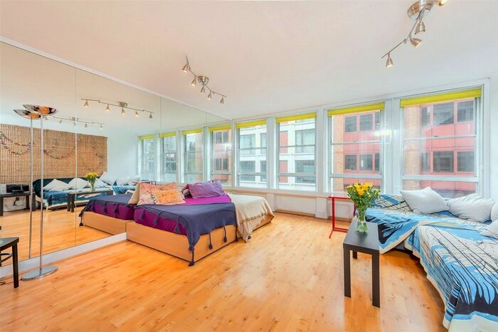 Studio To Rent In Emanuel House, Rochester Row, Westminster, SW1P