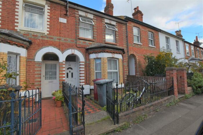 4 Bedroom Terraced House To Rent In De Beauvoir, RG1