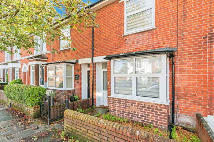 3 Bedroom Terraced House For Sale In High Street, Eastleigh, SO50