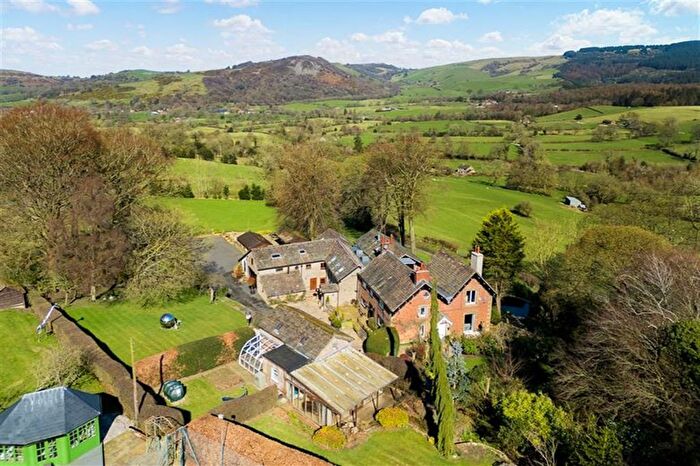 5 Bedroom Detached House For Sale In Meg Lane, Sutton, SK11