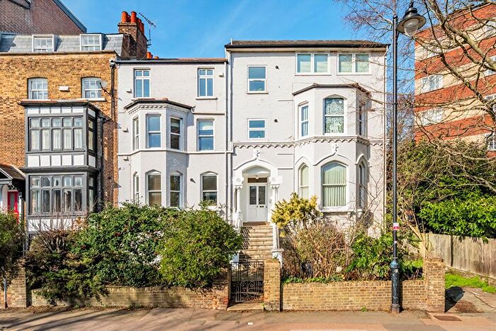 1 Bedroom Flat For Sale In Hornsey Lane, Highgate, N6