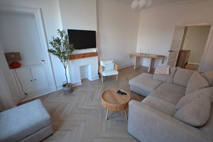 1 Bedroom Flat To Rent In Buccleuch Street, Dalkeith, Midlothian, EH22