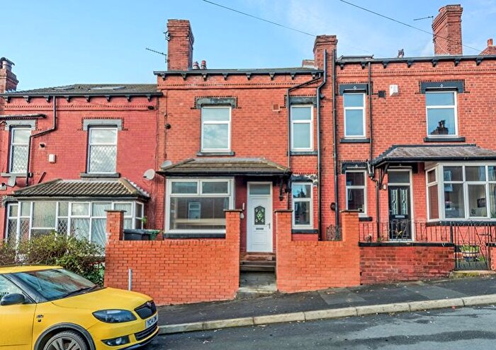 2 Bedroom Terraced House To Rent In Station Place, Leeds, LS13