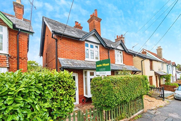 3 Bedroom Semi-Detached House For Sale In Pemberton Road, Lyndhurst, Hampshire, SO43