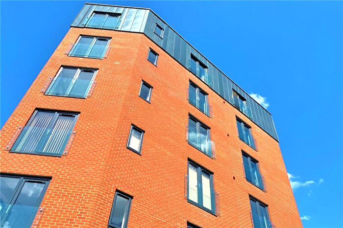 2 Bedroom Apartment For Sale In Cross Green Lane, Leeds, West Yorkshire, LS9