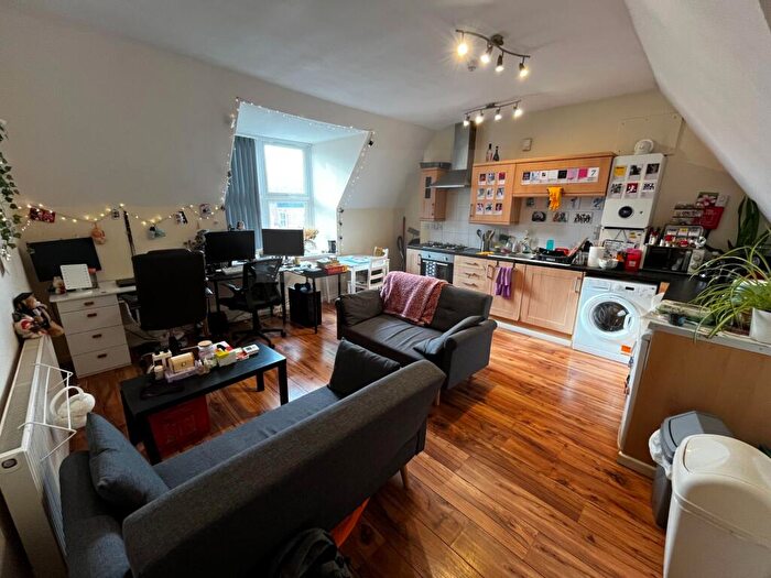 2 Bedroom Apartment To Rent In London Road, City Centre, LE2