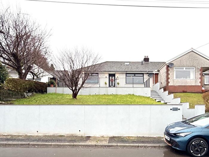 4 Bedroom Detached Bungalow For Sale In Awelon, Fforchneol Row, Aberdare, Rhondda Cynon Taf, CF44
