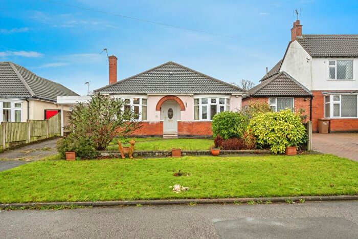2 Bedroom Detached Bungalow For Sale In Scarsdale Avenue, Littleover, Derby, DE23