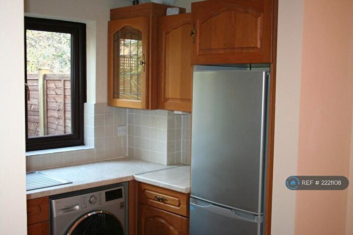 2 Bedroom Semi-Detached House To Rent In Carston Grove, Calcot, Reading, RG31