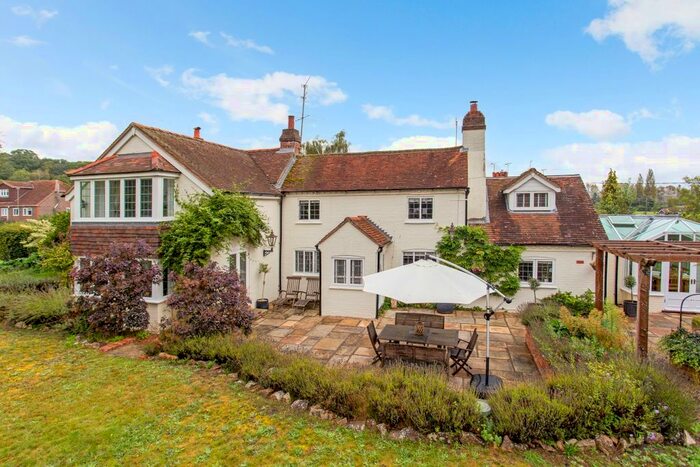 5 Bedroom Detached House To Rent In Chapel Lane, Curridge, Thatcham, RG18