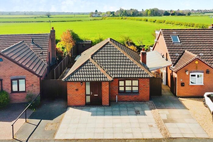 2 Bedroom Detached Bungalow For Sale In Lime Drive, Syston, LE7