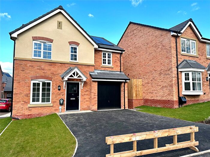 4 Bedroom Detached House To Rent In Riley Bank Road, Leigh, Greater Manchester, WN7