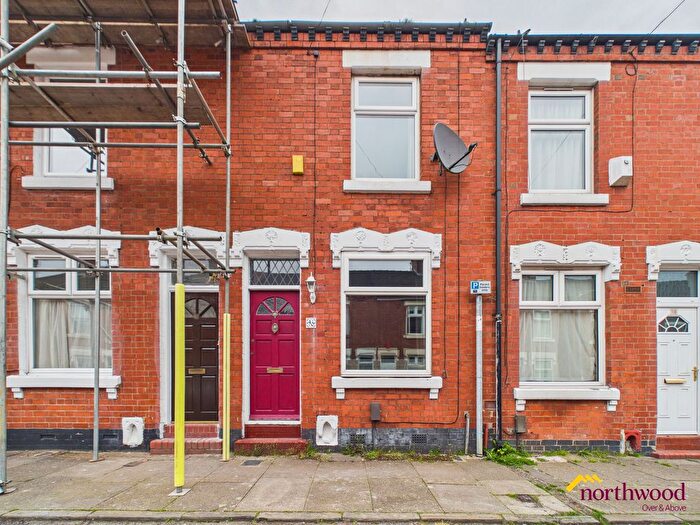 2 Bedroom Terraced House To Rent In Salisbury Street, Tunstall, ST6