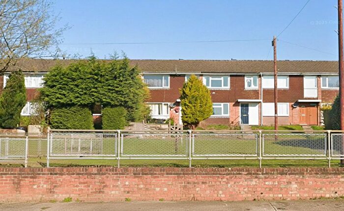 4 Bedroom Detached House To Rent In Swift Road, Farnham, Surrey, Surrey, GU9